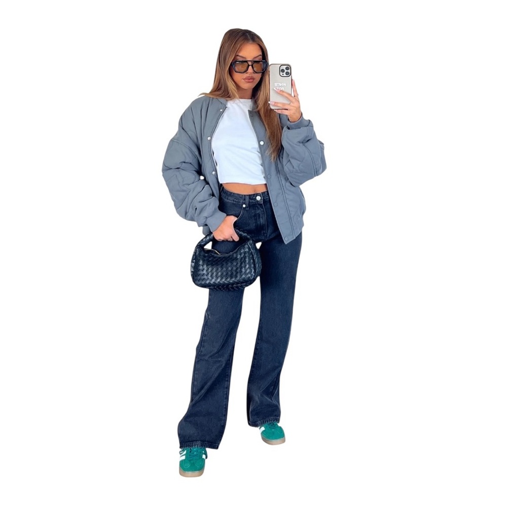 𝐖𝐇𝐈𝐓𝐄 𝐅𝐎𝐗 “Long way to go” HR Straight Leg Vintage Black
